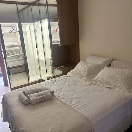 Apartamento De Alto Padrao Com Piscina Brasília Exteriör bild